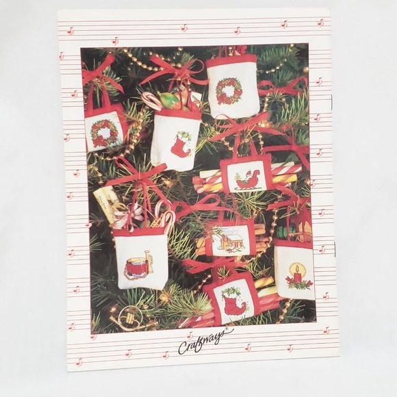 Heartsong Christmas Cross Stitch Pattern Leaflet Country Crafts Craftways 1991 - Picture 3 of 6